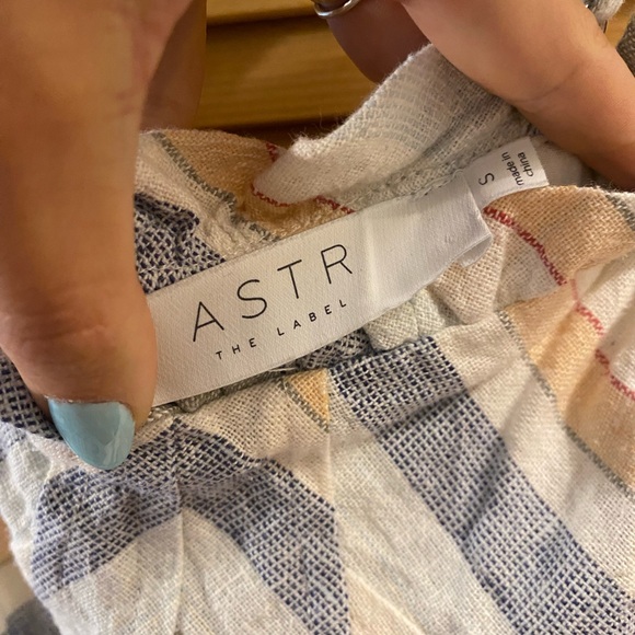 ASTR corset top linen midi dress - Picture 2 of 5